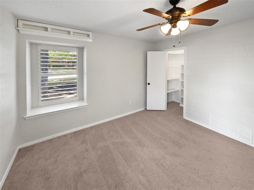 2205 Racquet Club Court Property Photo 22