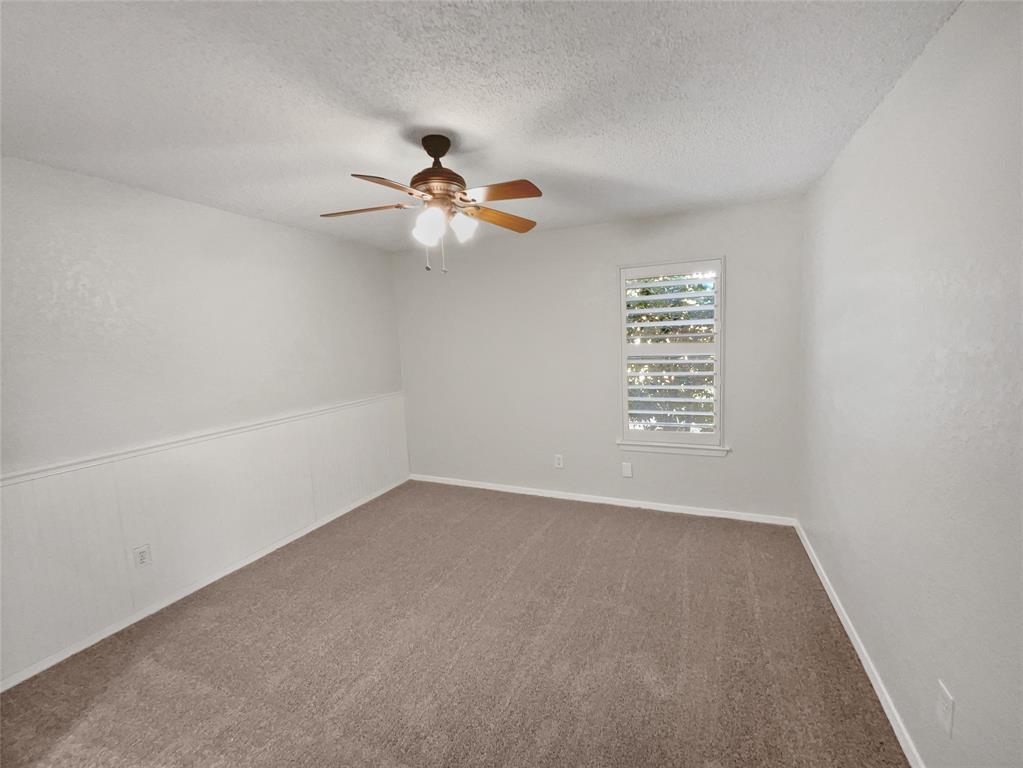2205 Racquet Club Court Property Photo 24