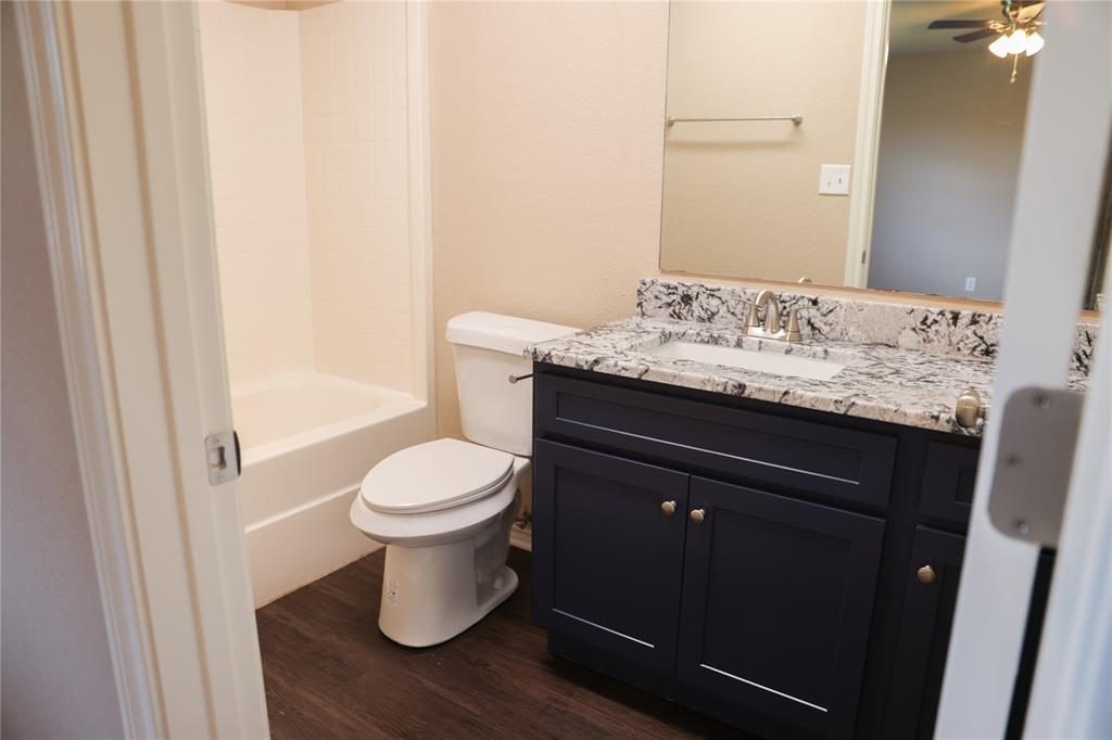 300 Sheila Drive Property Photo 18