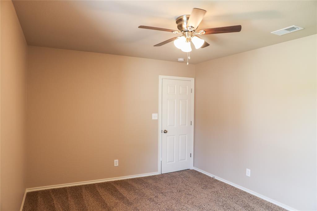 300 Sheila Drive Property Photo 22