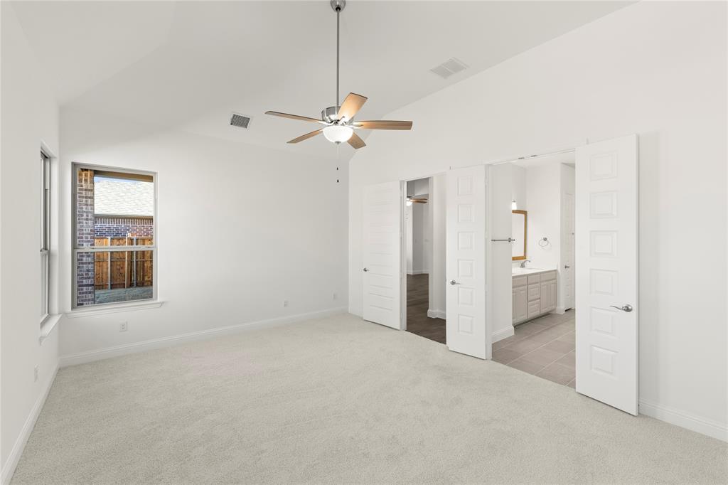 1309 Nathan Lane Property Photo 20