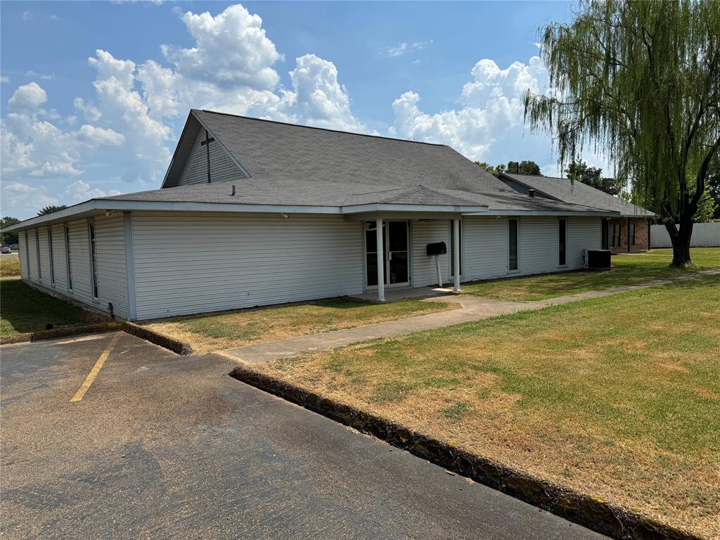 4200 Shed Road Property Photo 1