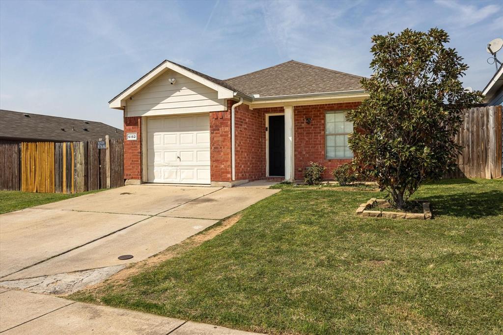 6152 River Cross Drive Property Photo 1