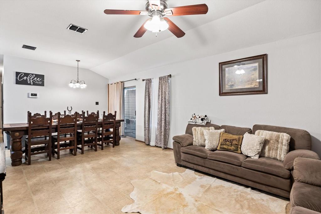 6152 River Cross Drive Property Photo 5