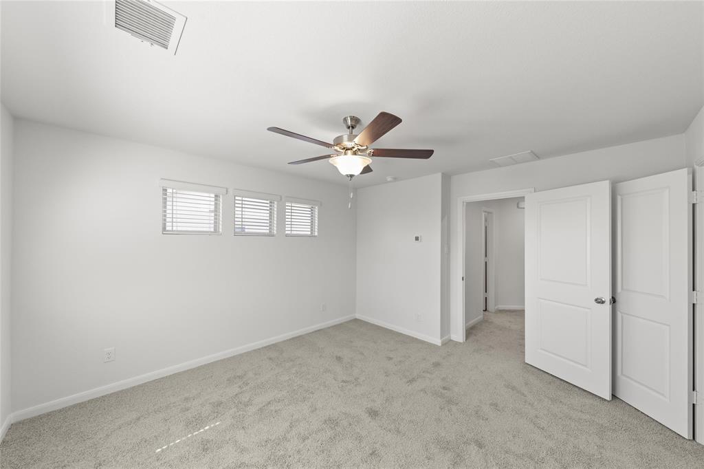3136 Patrick Street Property Photo 11