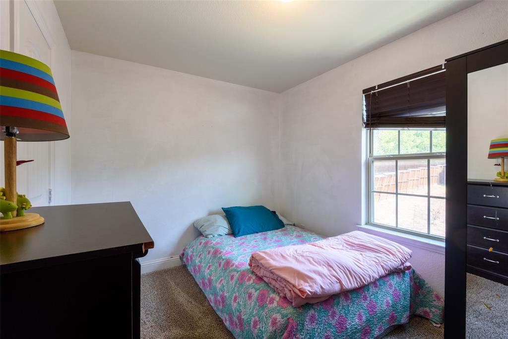310 S Justin Avenue Property Photo 17