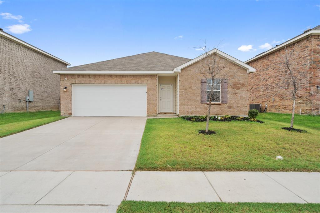 509 Canoe Way Property Photo 3