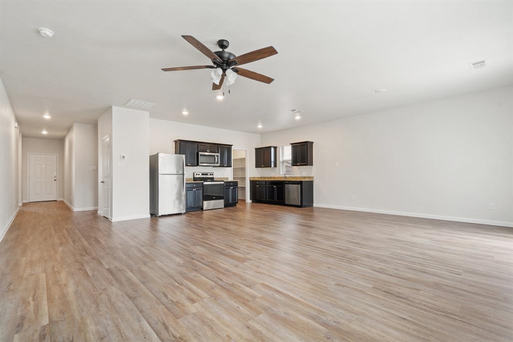 509 Canoe Way Property Photo 7