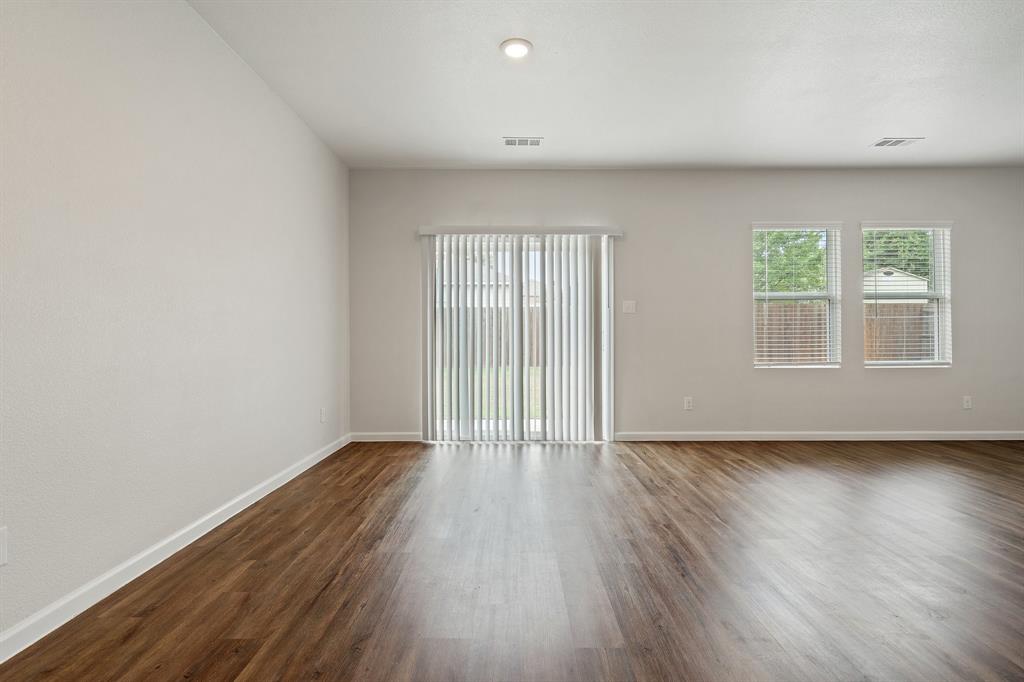 509 Canoe Way Property Photo 10