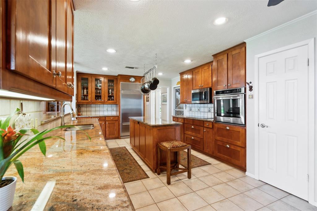 124 N Broadway Road Property Photo 8