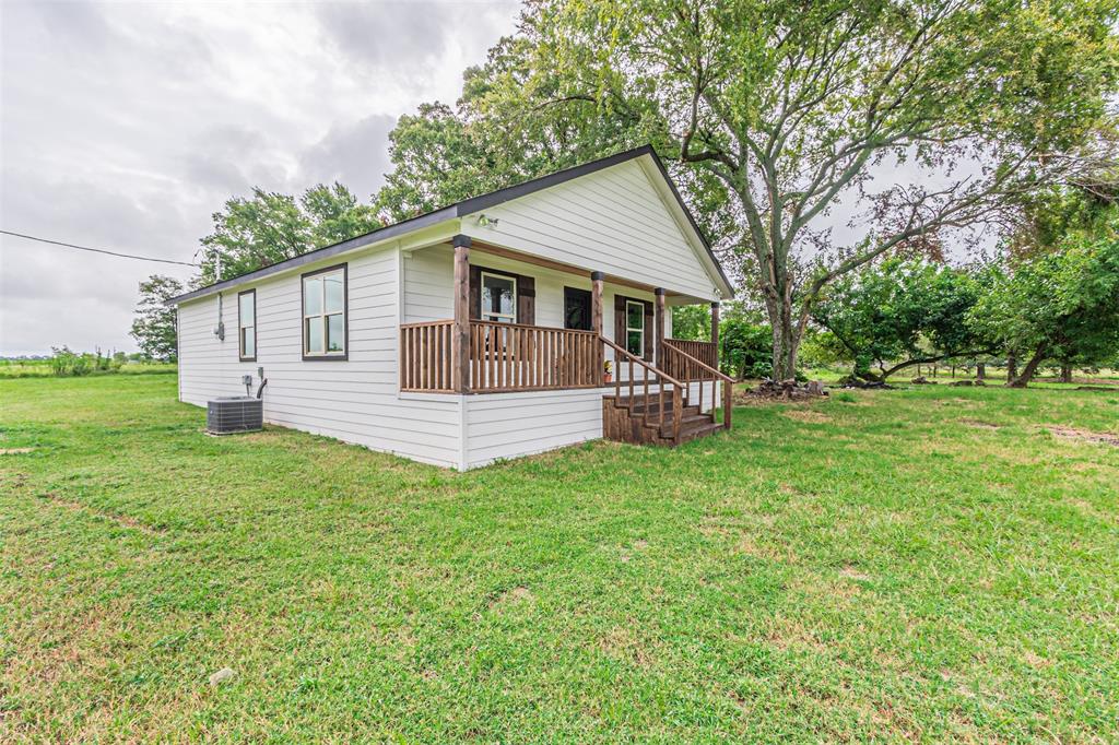 1473 Rs County Road 2300 Property Photo 3