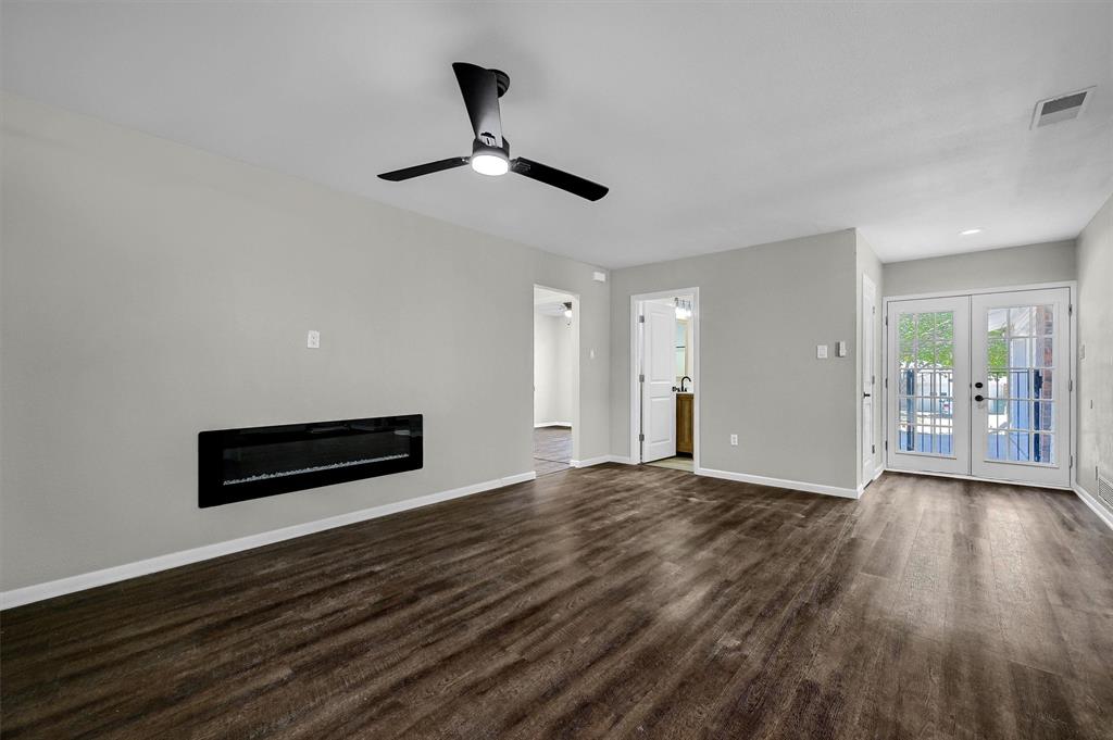 746 Hillside Drive Property Photo 4