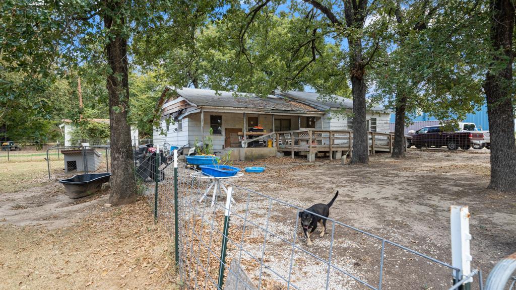 106 Winter Lane Property Photo 3