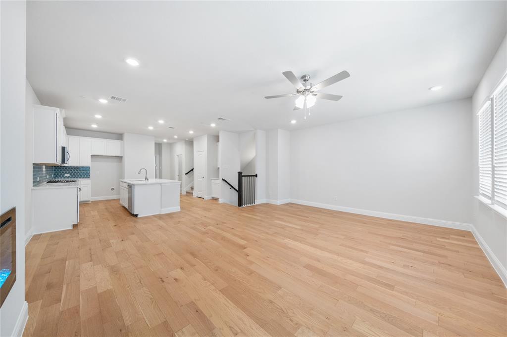 7854 Bayside Drive Property Photo 11