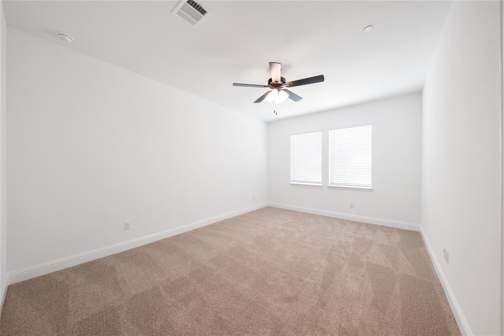 7858 Bayside Drive Property Photo 6