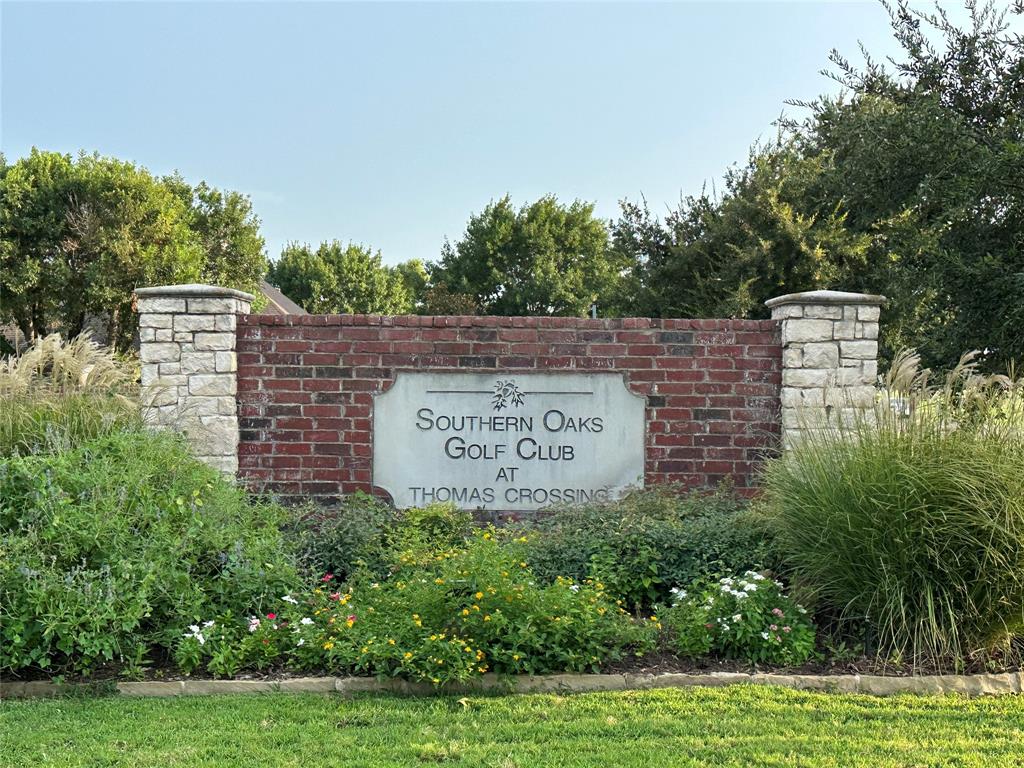 13752 W Riviera Property Photo 2