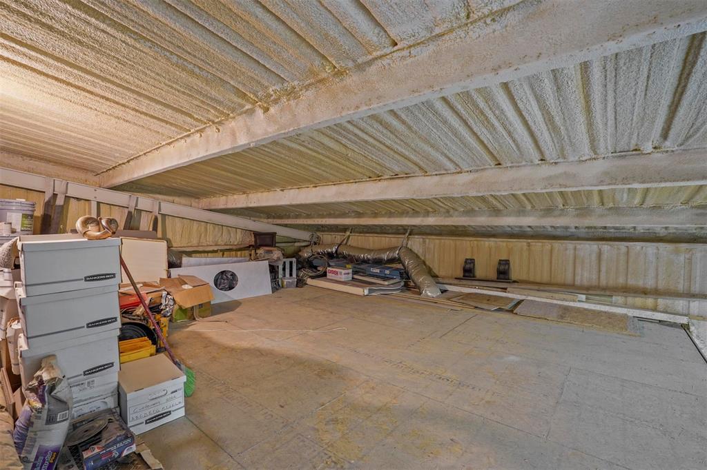 809 Burleson Retta Road Property Photo 30