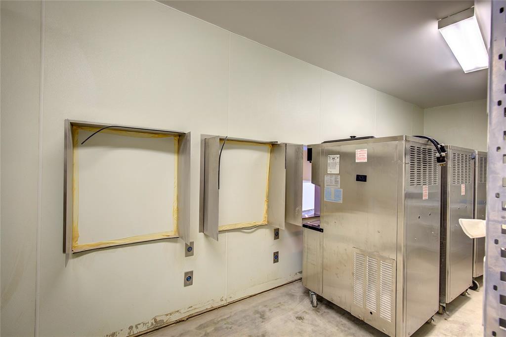 1213 Washington Street Property Photo 16
