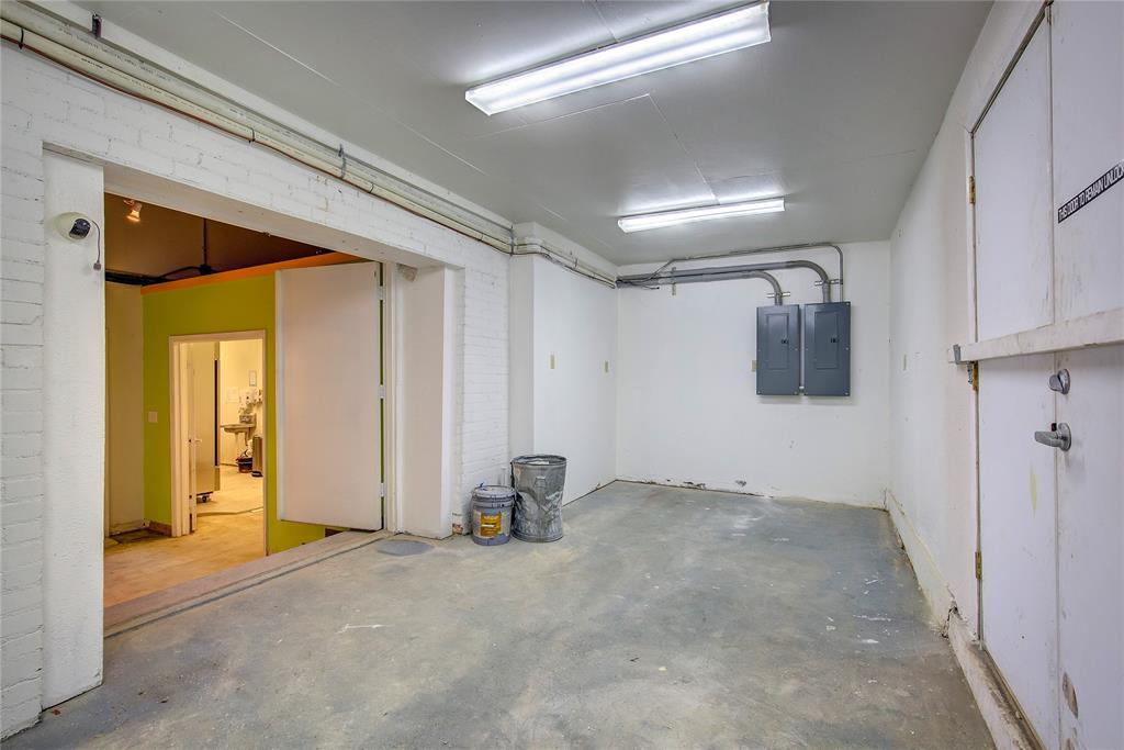 1213 Washington Street Property Photo 21
