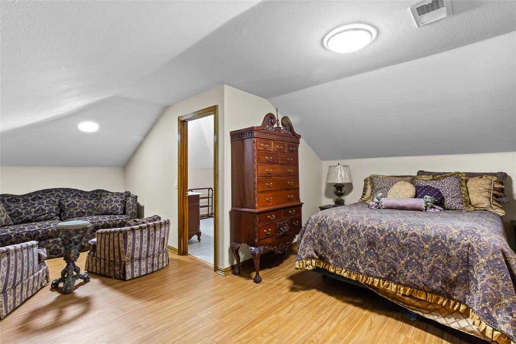 28966 Us Highway 377 Property Photo 28
