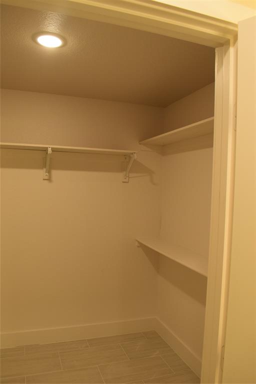 825 W Walker Street Property Photo 20