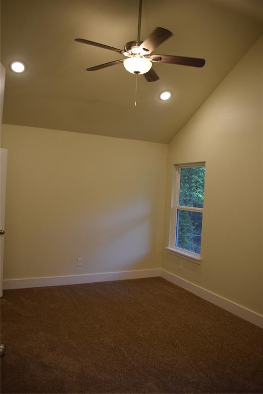 825 W Walker Street Property Photo 21