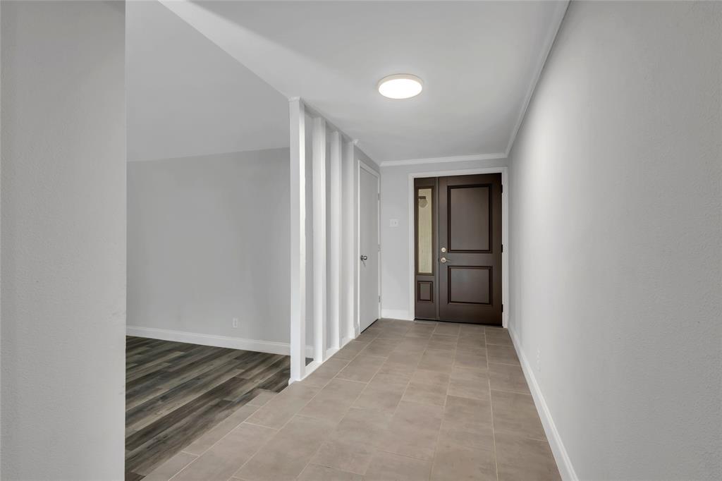 8 Merrie Circle Property Photo 5