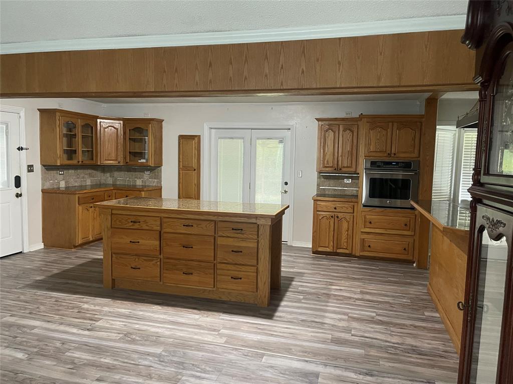 25815 Highway 157 Property Photo 2