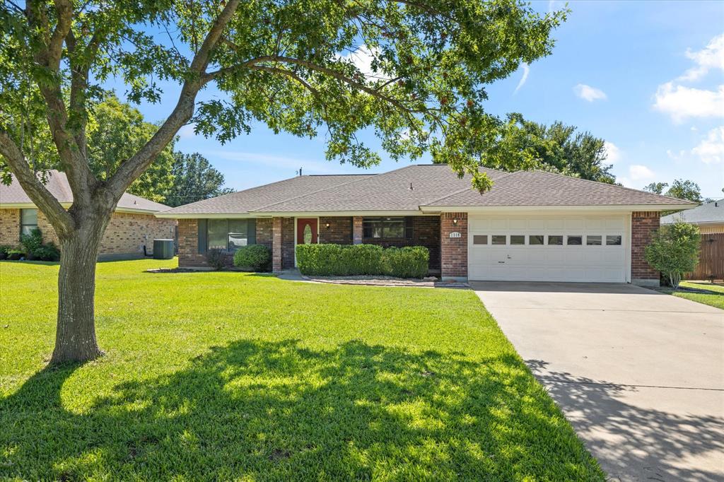 1318 N Dale Street Property Photo 2