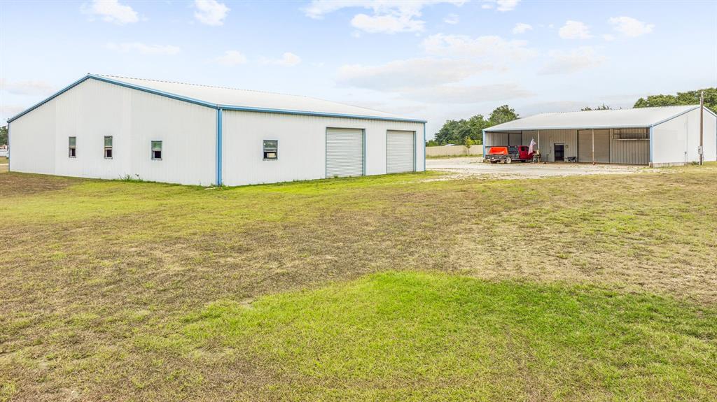 7517 Us Highway 67 Property Photo 3