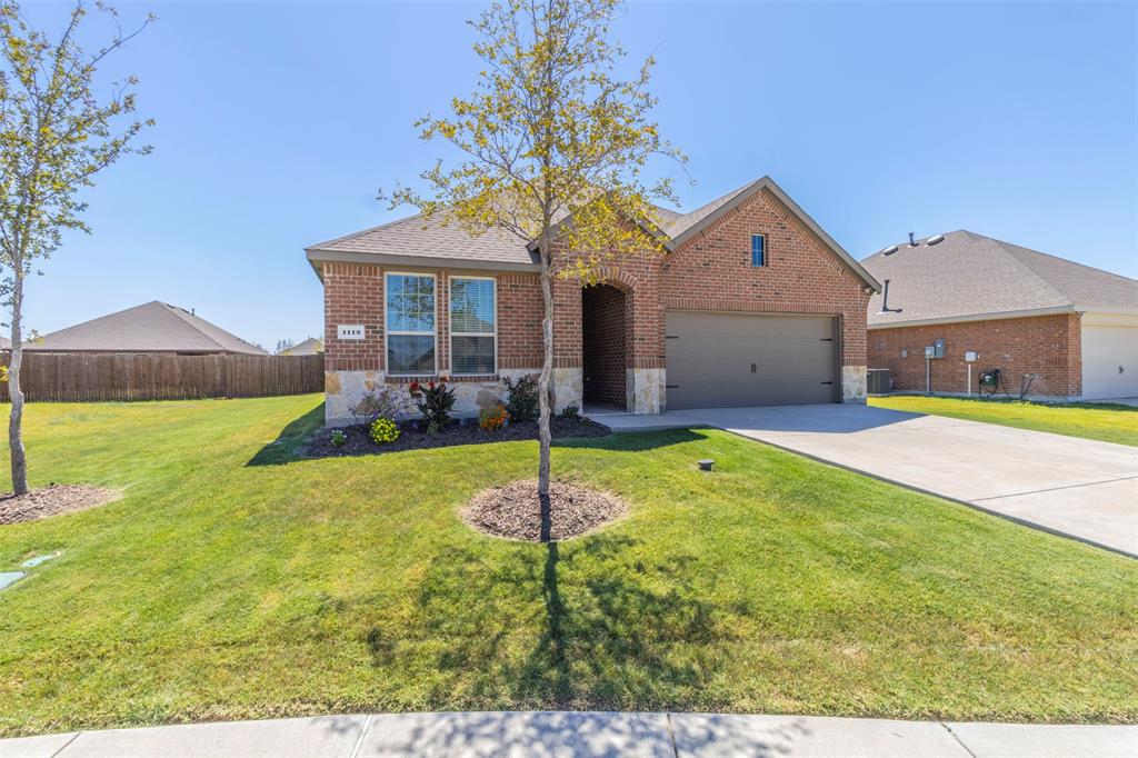 1113 Quaint Meadow Drive Property Photo 13