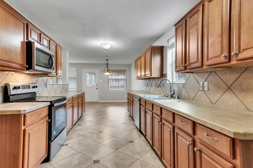 7608 Sienna Ridge Lane Property Photo 17