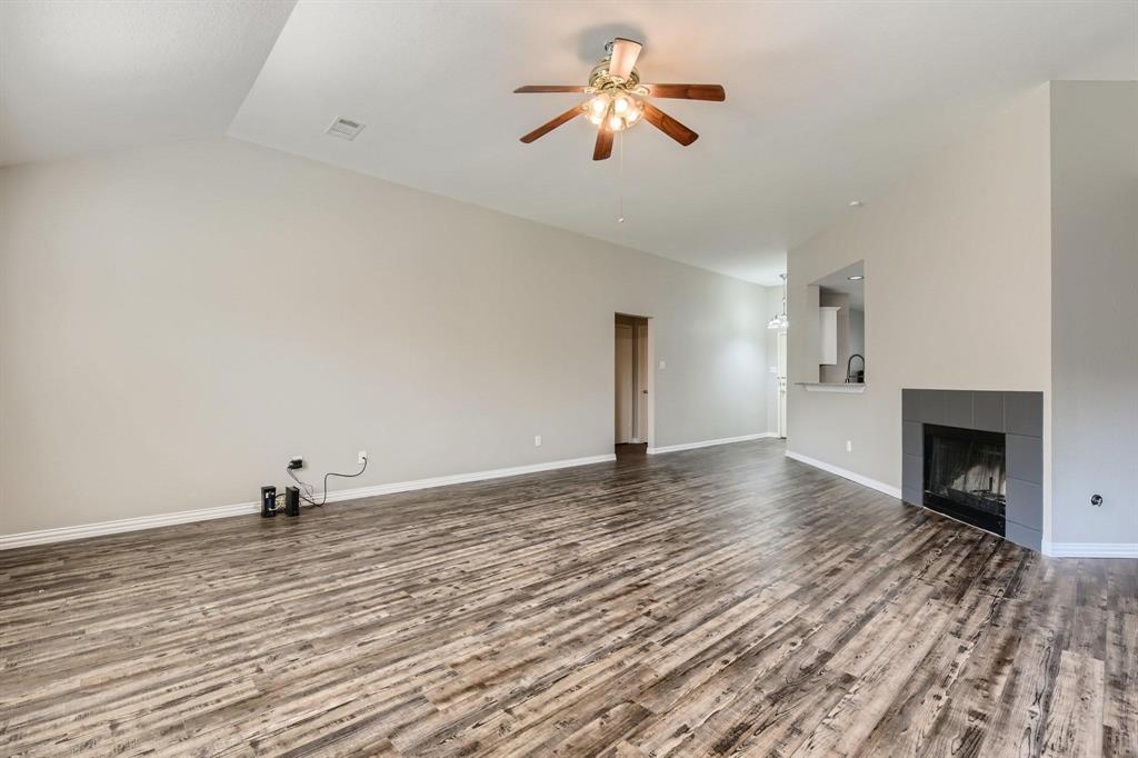 5701 Lionfish Way Property Photo 4