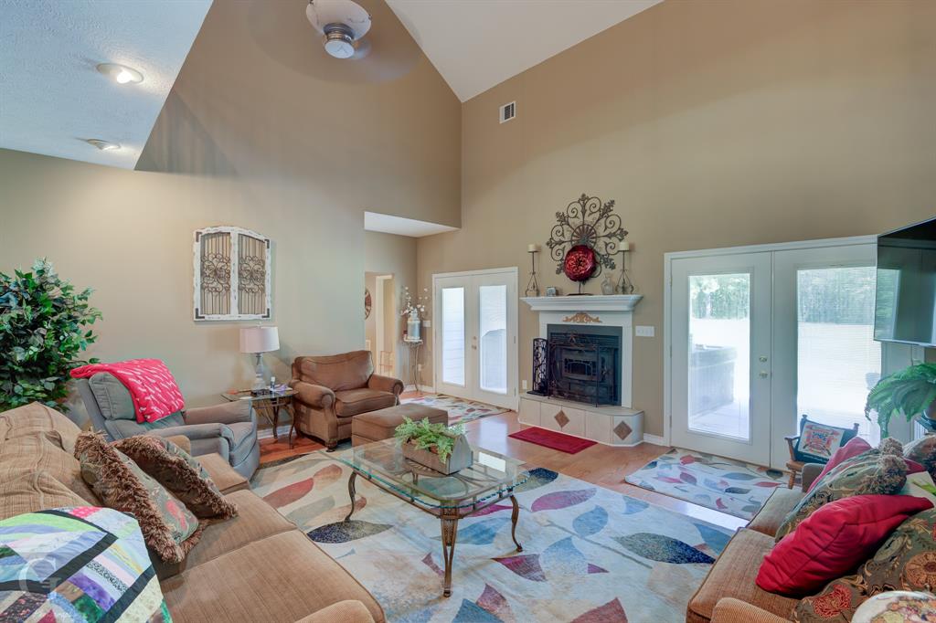 20886 Highway 1 Property Photo 5