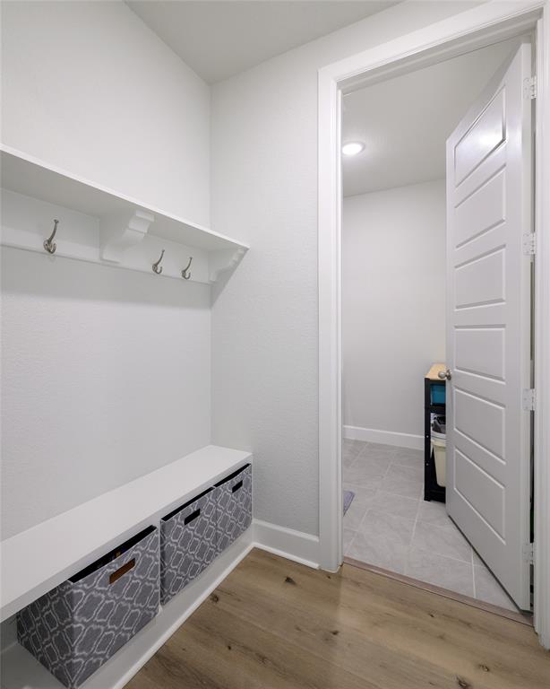 3529 Sawtooth Lane Property Photo 10