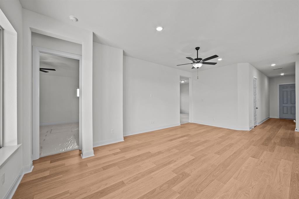 1216 Carnation Drive Property Photo 10