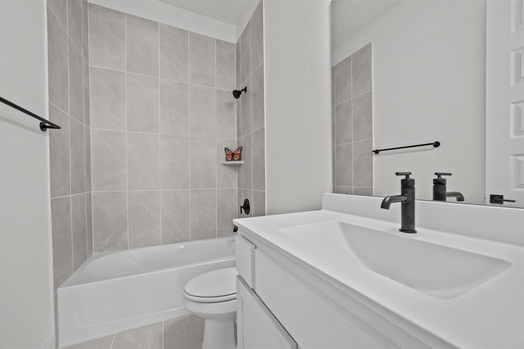 1216 Carnation Drive Property Photo 22