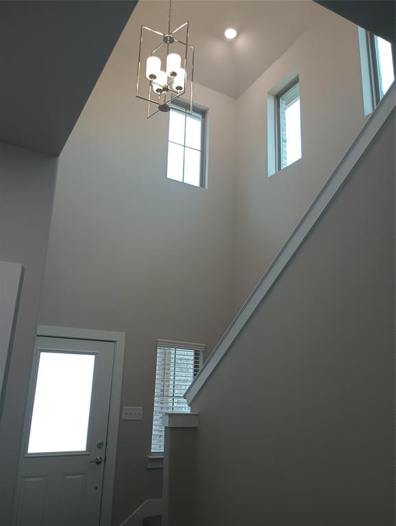 601 Cottagewood Drive Property Photo 4