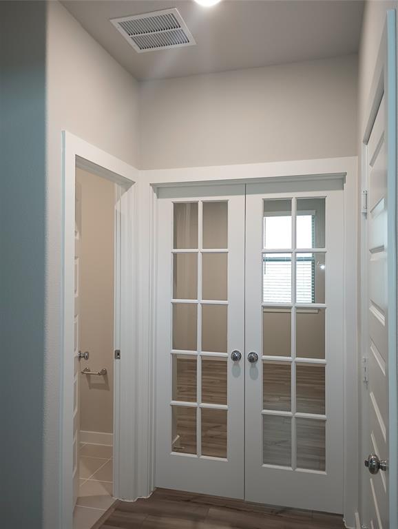 601 Cottagewood Drive Property Photo 21