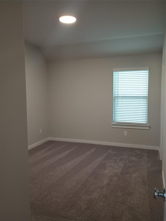 601 Cottagewood Drive Property Photo 25