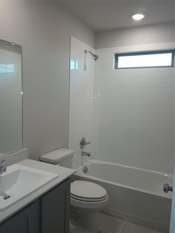 601 Cottagewood Drive Property Photo 28