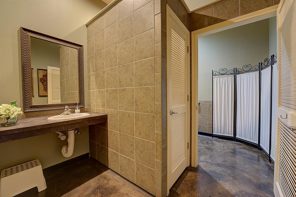 5530 Christus Property Photo 16