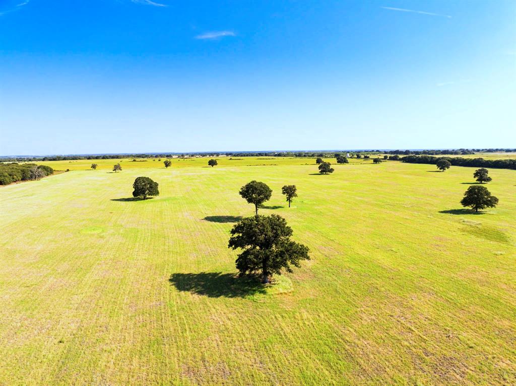 350 Cr 194 Property Photo