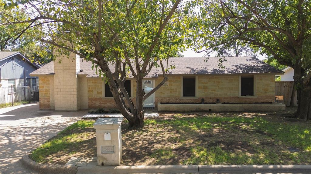 2442 Lakeshore Drive Property Photo
