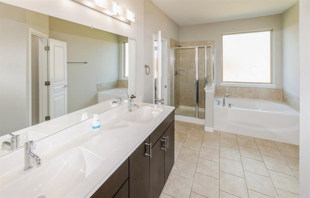 4116 Dragonfly Court Property Photo 9