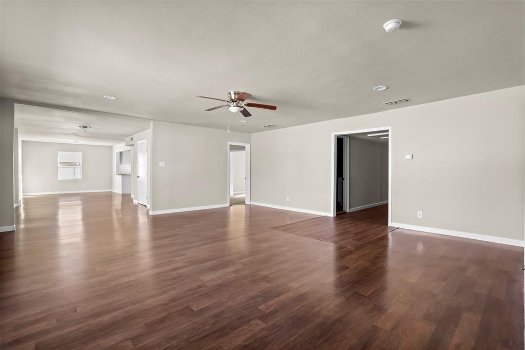 409 Jefferson Avenue Property Photo 18