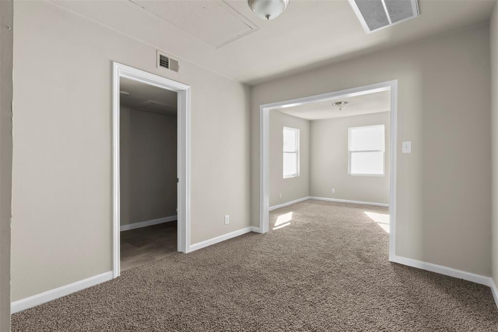 409 Jefferson Avenue Property Photo 21