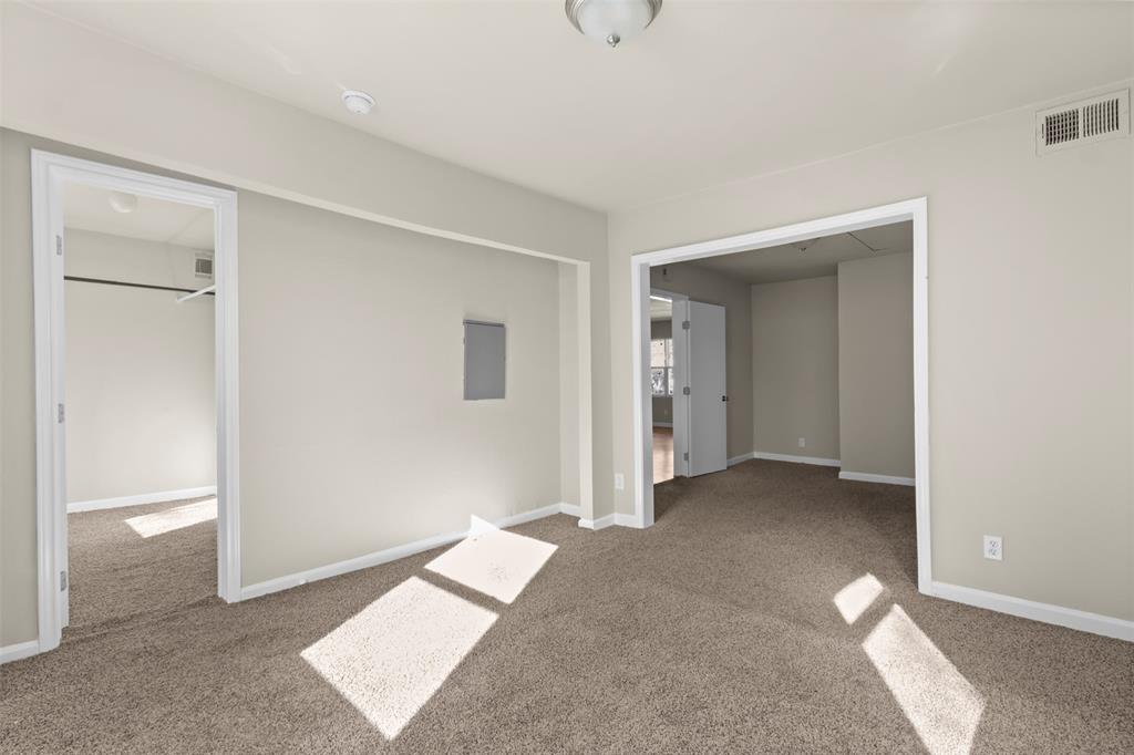 409 Jefferson Avenue Property Photo 22
