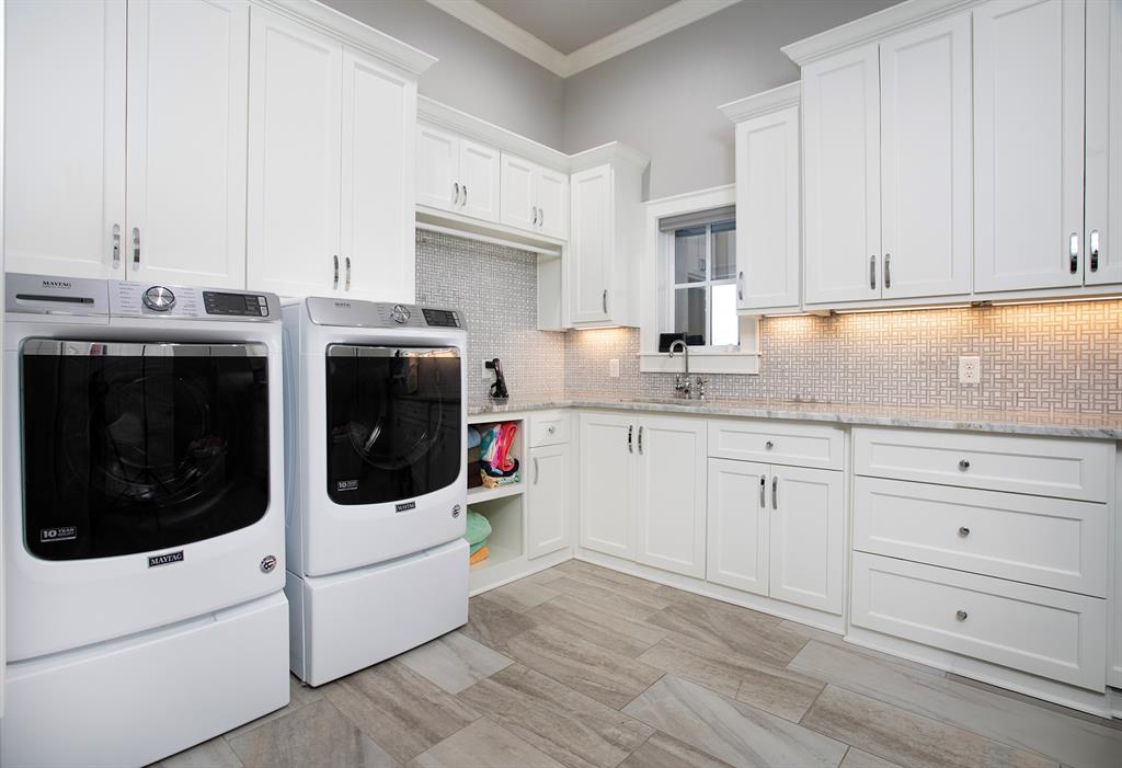 21395 Jamison Property Photo 16