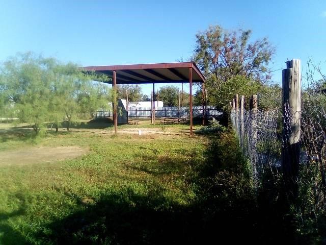 815 Pear Street Property Photo 17